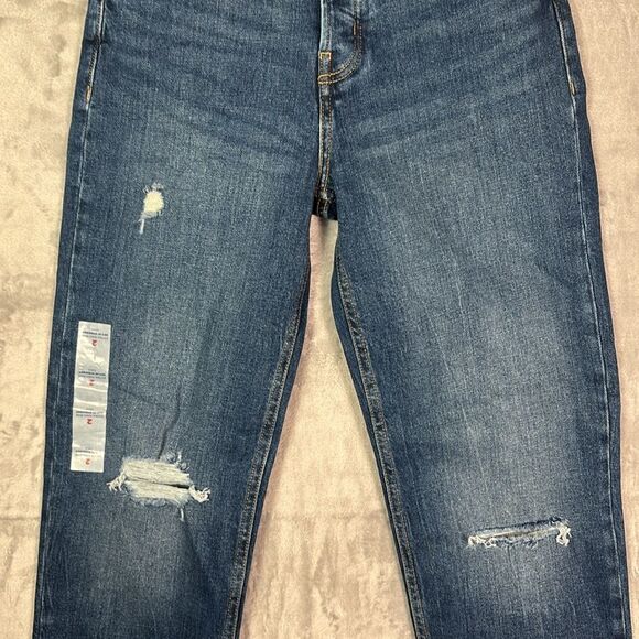 NWT New Old Navy Medium Wash Extra High Rise Sky Hi Straight Size 2 - Picture 3 of 9